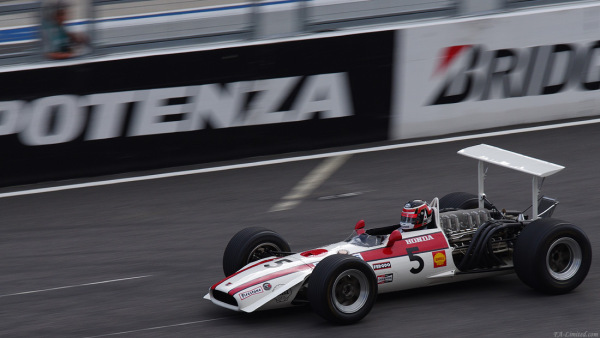 tak1209_suzuka05.jpg